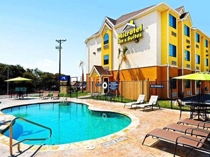 Microtel Inn & Suites By Wyndham New Braunfels I-35 Zewnętrze zdjęcie