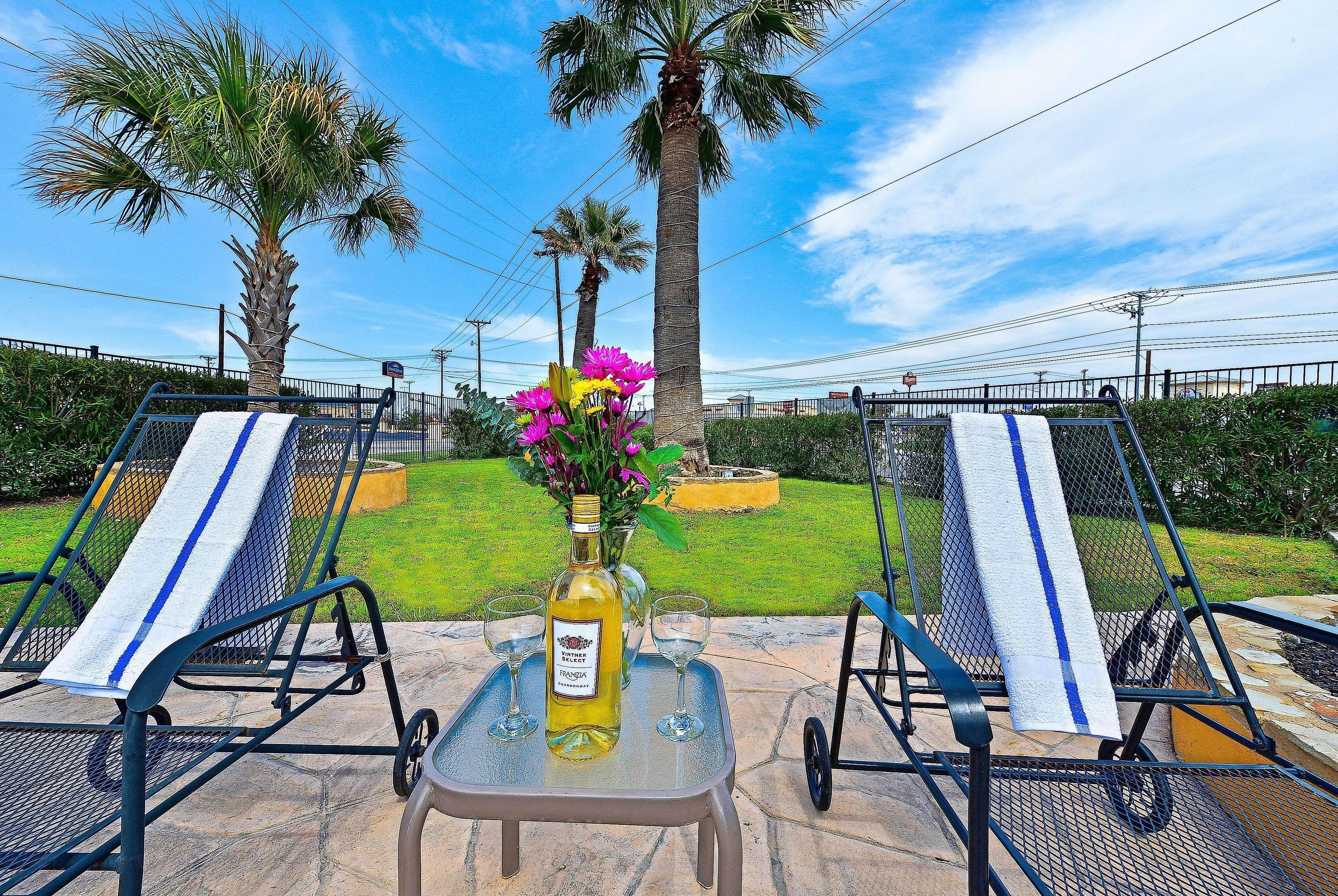 Microtel Inn & Suites By Wyndham New Braunfels I-35 Zewnętrze zdjęcie