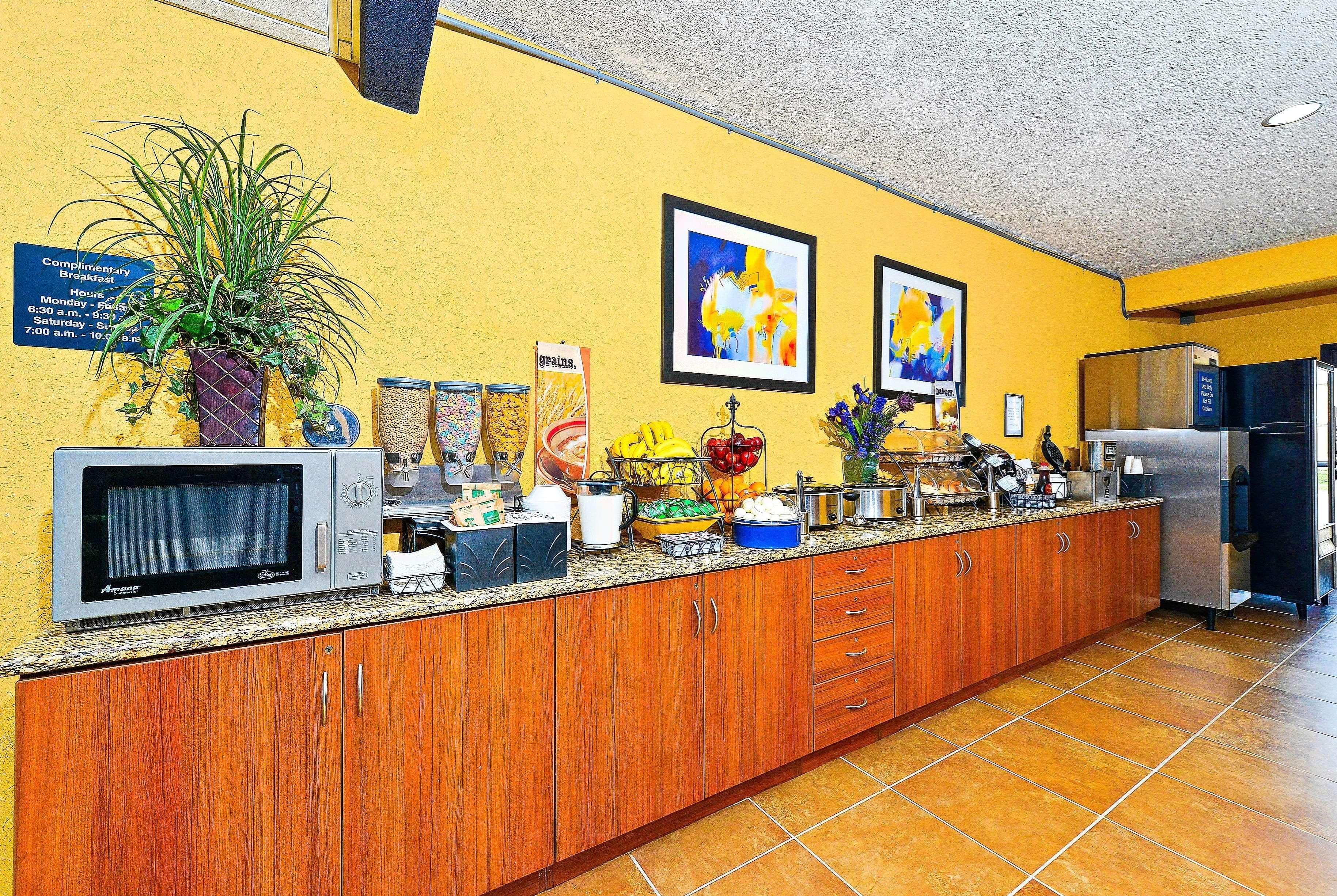 Microtel Inn & Suites By Wyndham New Braunfels I-35 Zewnętrze zdjęcie