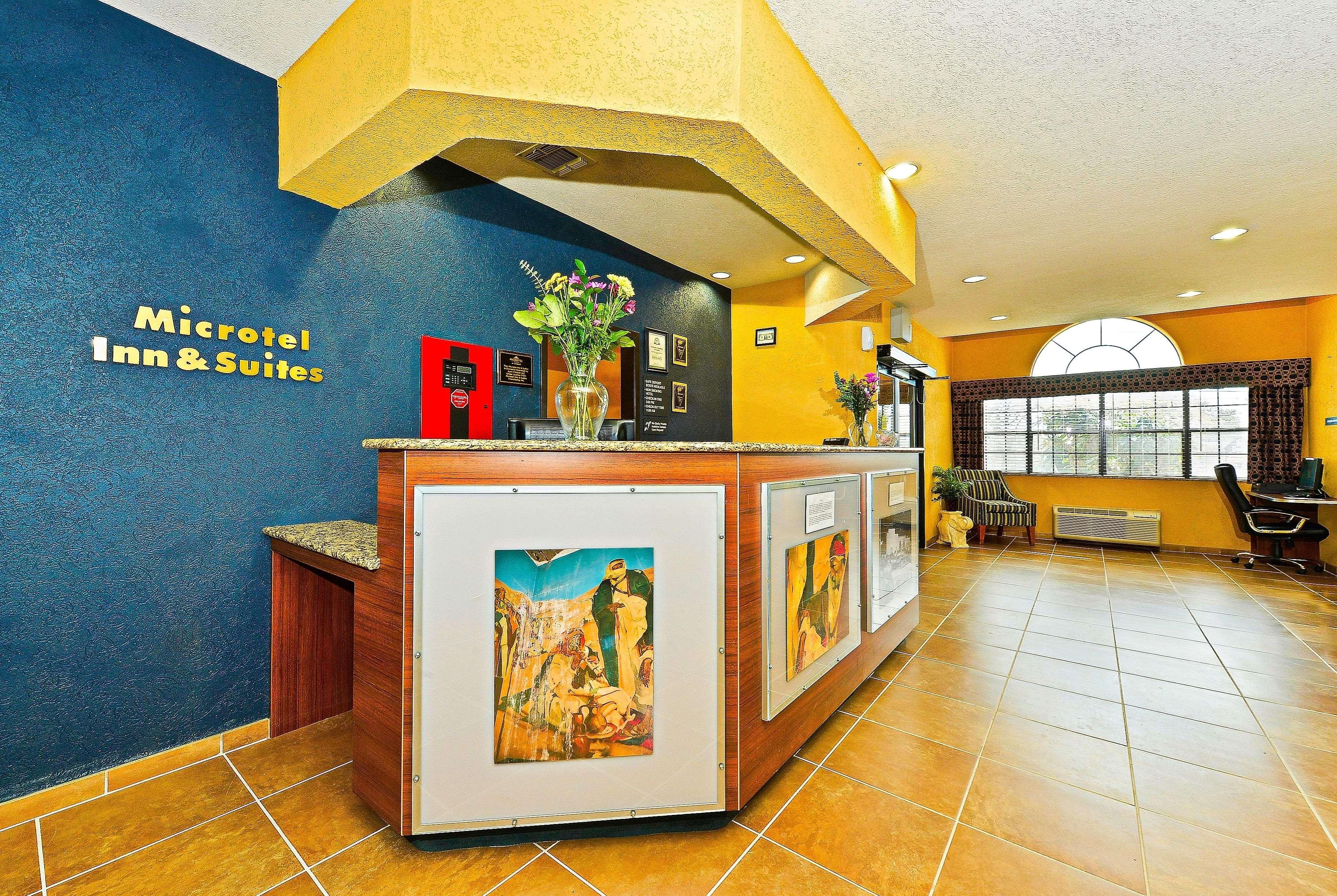 Microtel Inn & Suites By Wyndham New Braunfels I-35 Zewnętrze zdjęcie