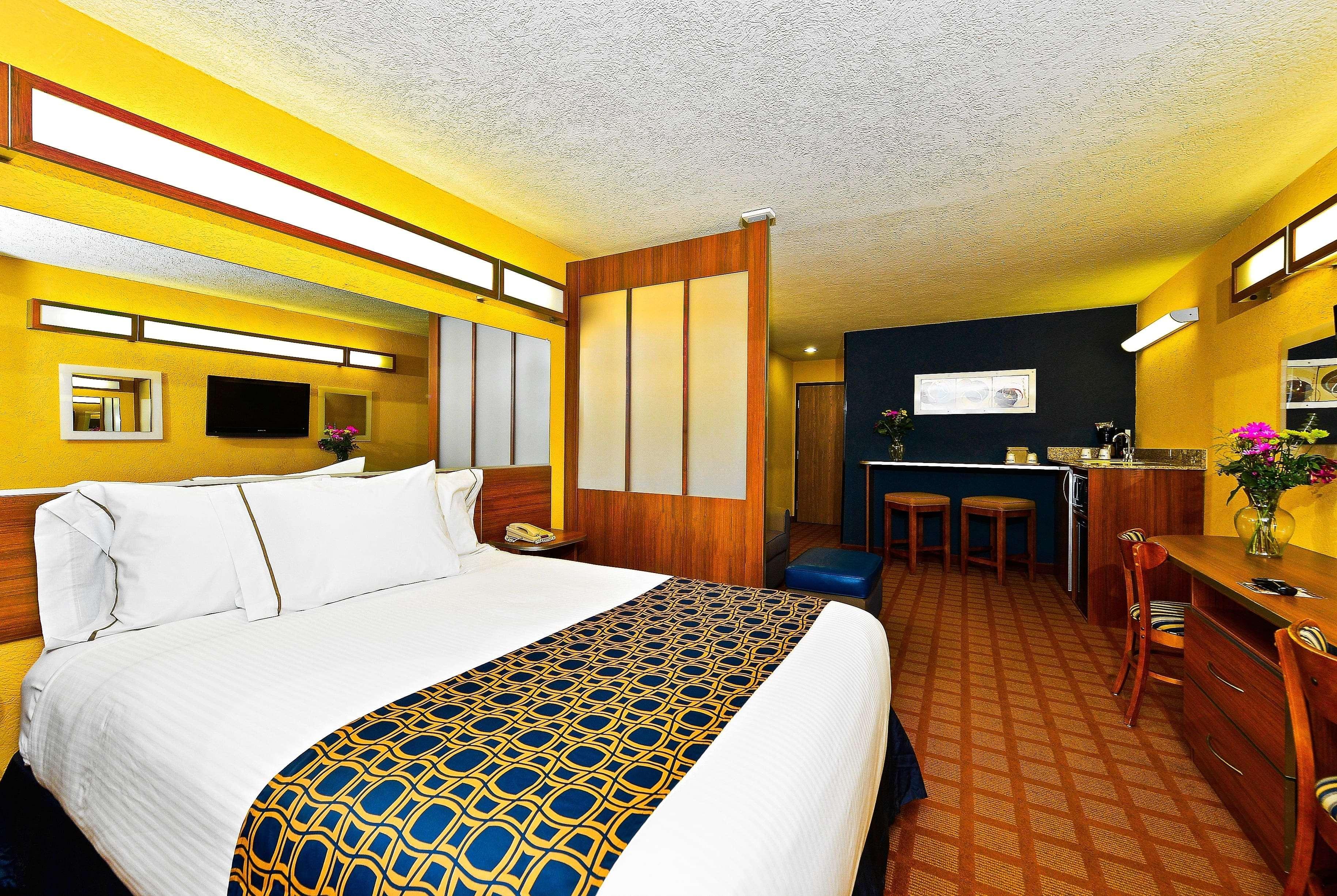 Microtel Inn & Suites By Wyndham New Braunfels I-35 Zewnętrze zdjęcie