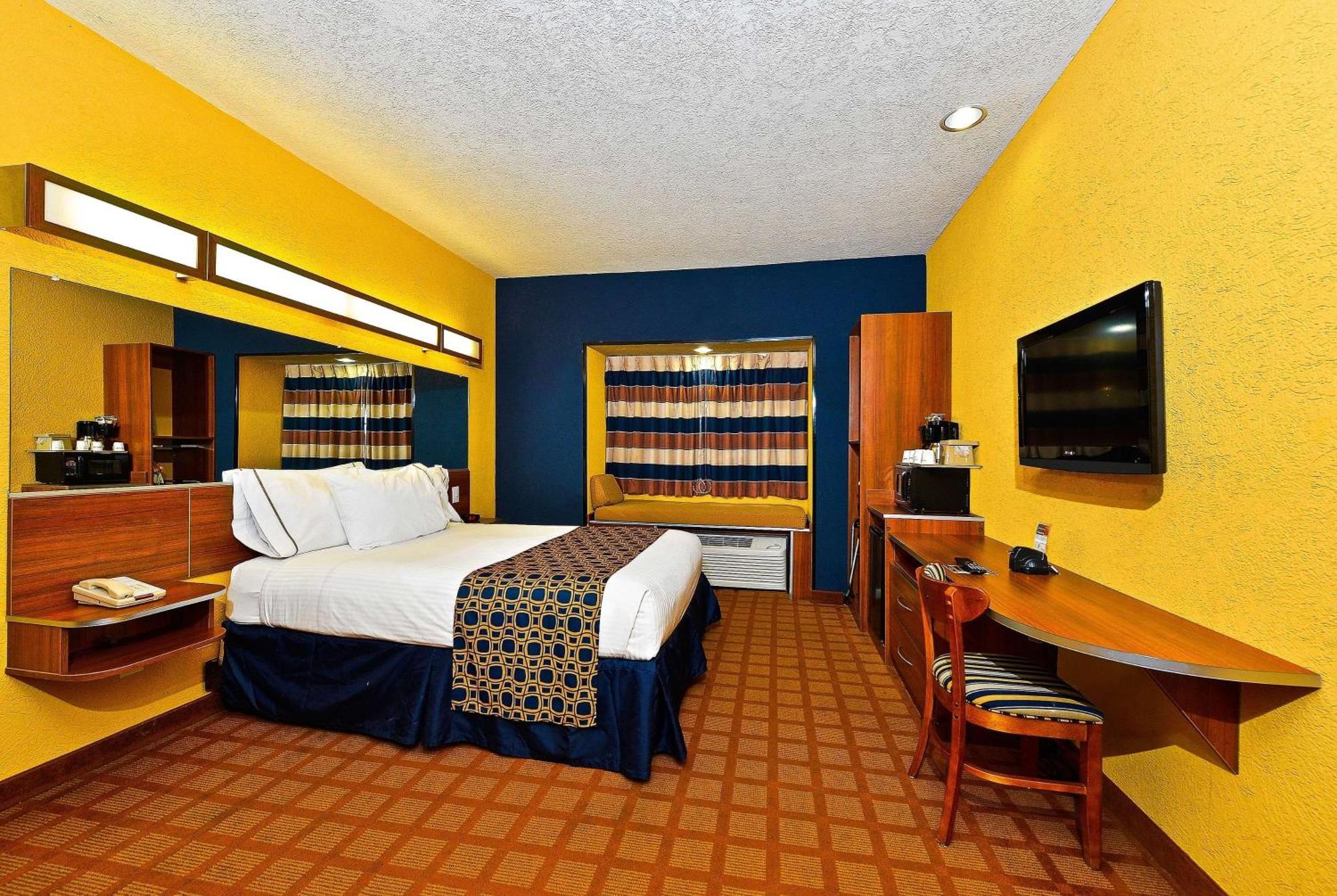 Microtel Inn & Suites By Wyndham New Braunfels I-35 Zewnętrze zdjęcie